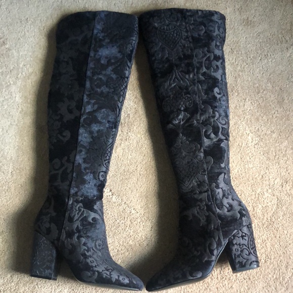 Nine West Siventa Brocade Boot - Picture 5 of 15